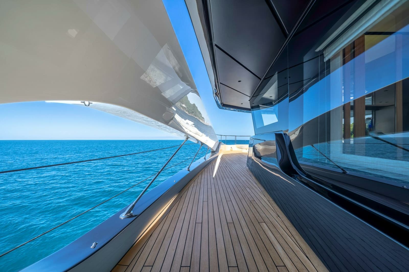 2024 Wider Yachts WiderCat 92 - Photo 38