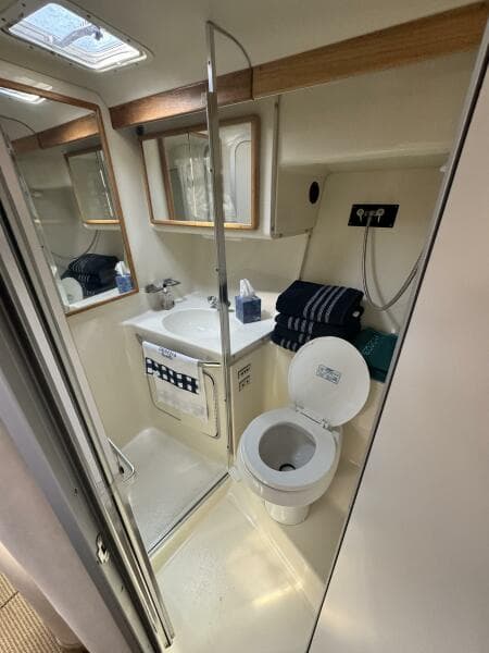 1995 Sea Ray Express Cruiser