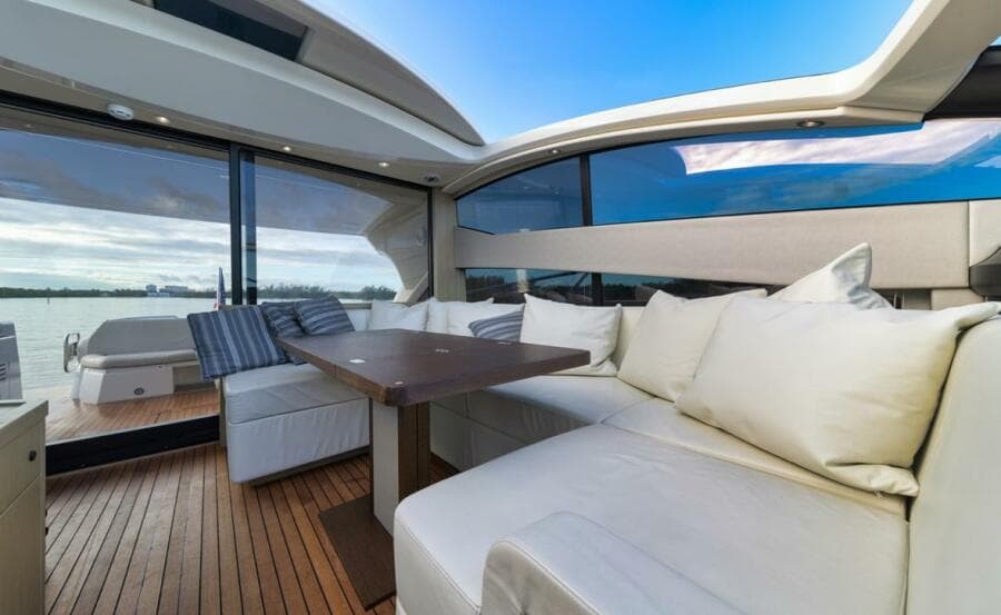 2017 Sunseeker Predator