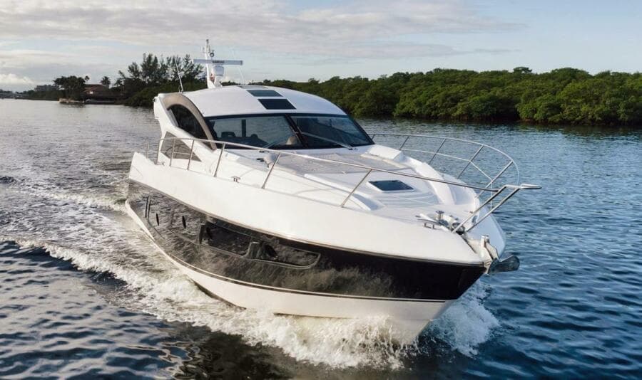 2017 Sunseeker Predator