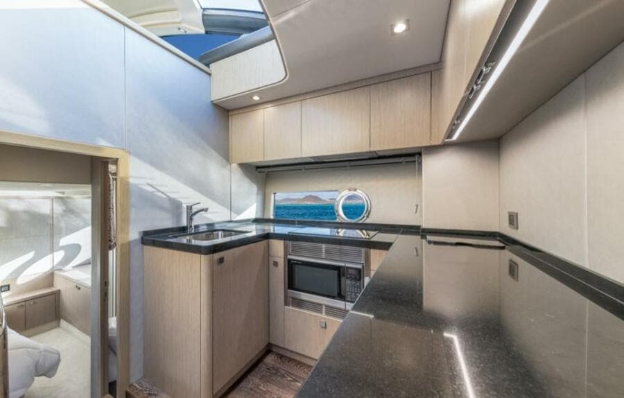 2017 Sunseeker Predator