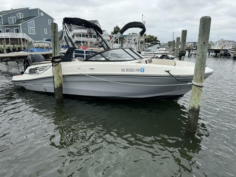 2018 Bayliner VR5 Bowrider OB