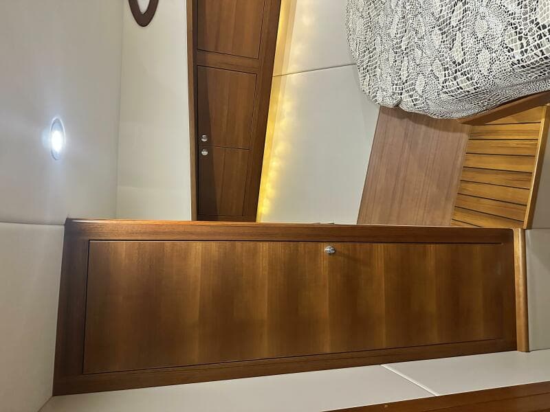 2017 Palm Beach Motor Yachts PB42