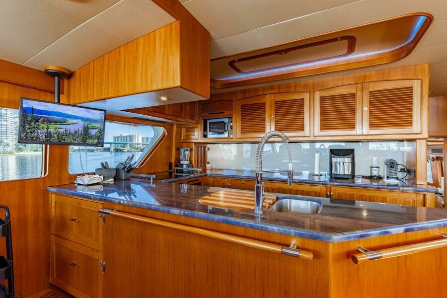 2016 Marlow EXPLORER 88E - Photo 10