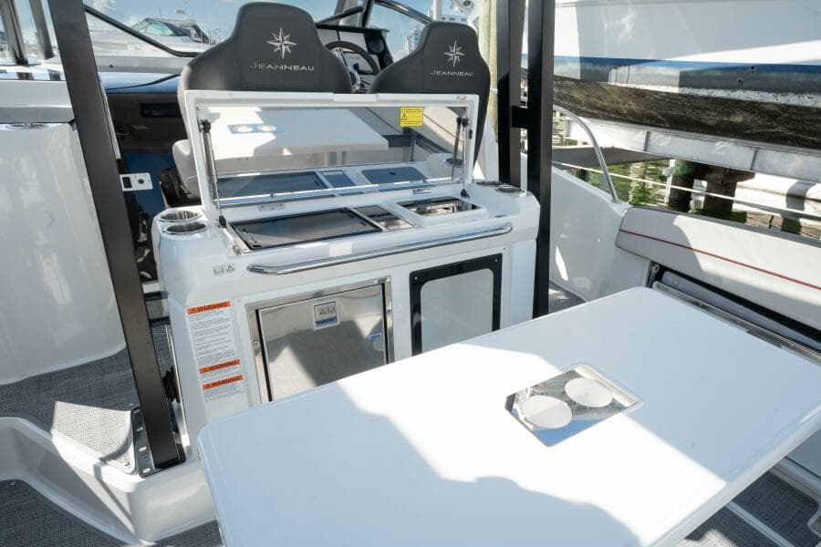 2024 Jeanneau Leader 9.0WA S2