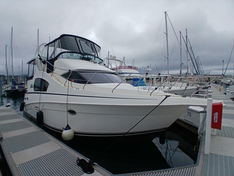 2006 Silverton 35 Motor Yacht