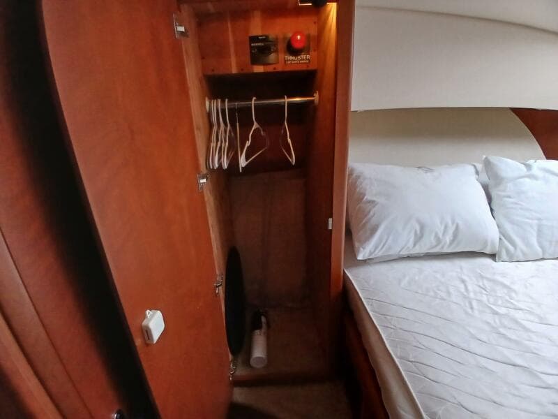 2006 Silverton 35 Motor Yacht