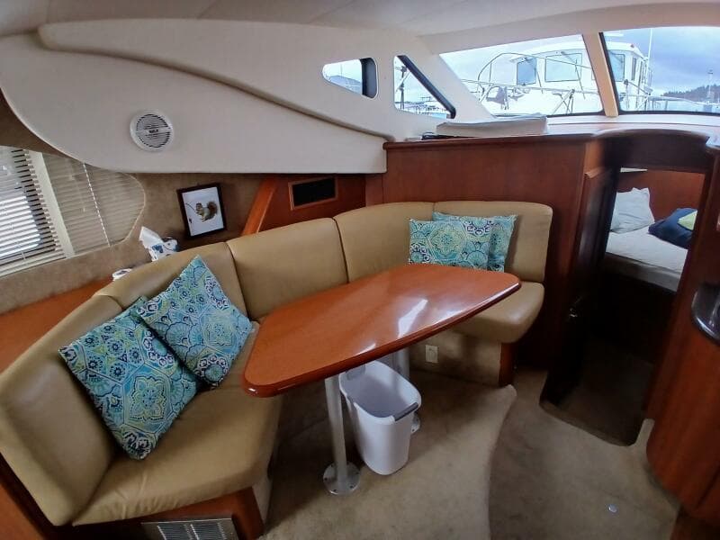 2006 Silverton 35 Motor Yacht