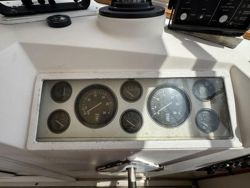 1989 Grand Banks 42 Motor Yacht