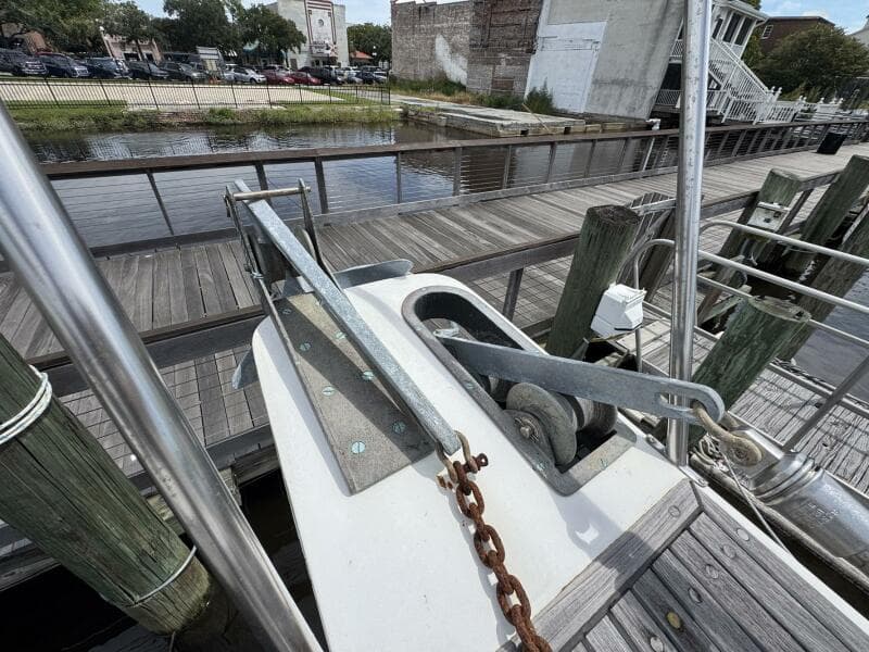 1989 Grand Banks 42 Motor Yacht