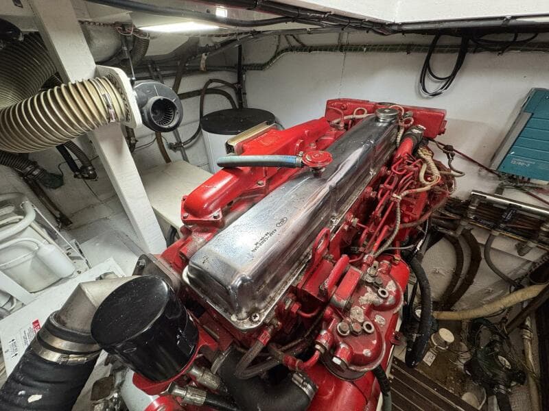 1989 Grand Banks 42 Motor Yacht