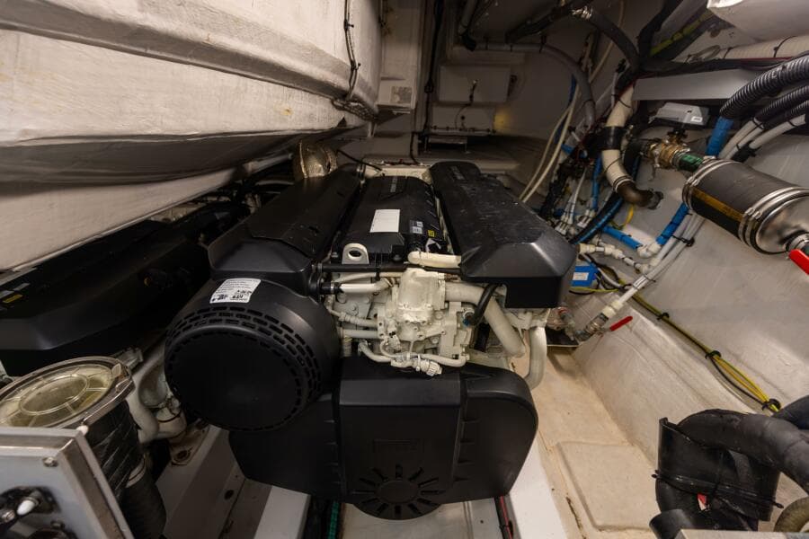 2021 Azimut S6 Sport Fly