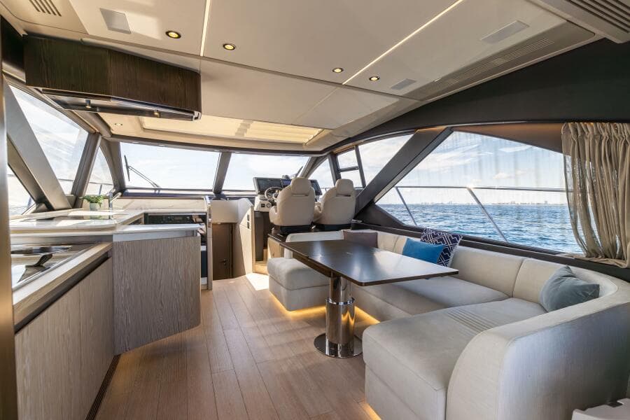 2021 Azimut S6 Sport Fly