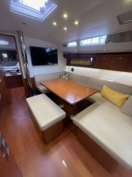 2014 Beneteau Oceanis