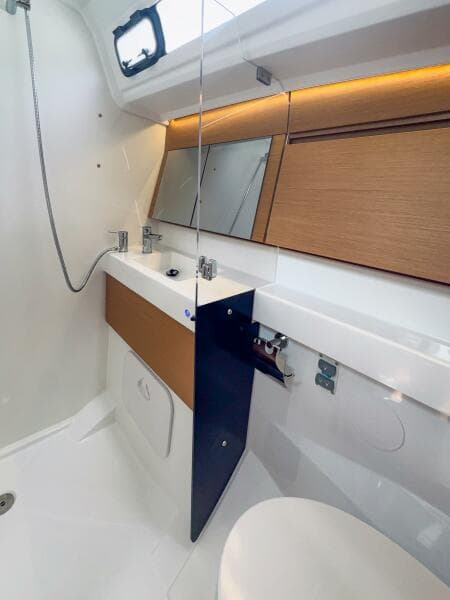 2024 Jeanneau Sun Odyssey 410 #345