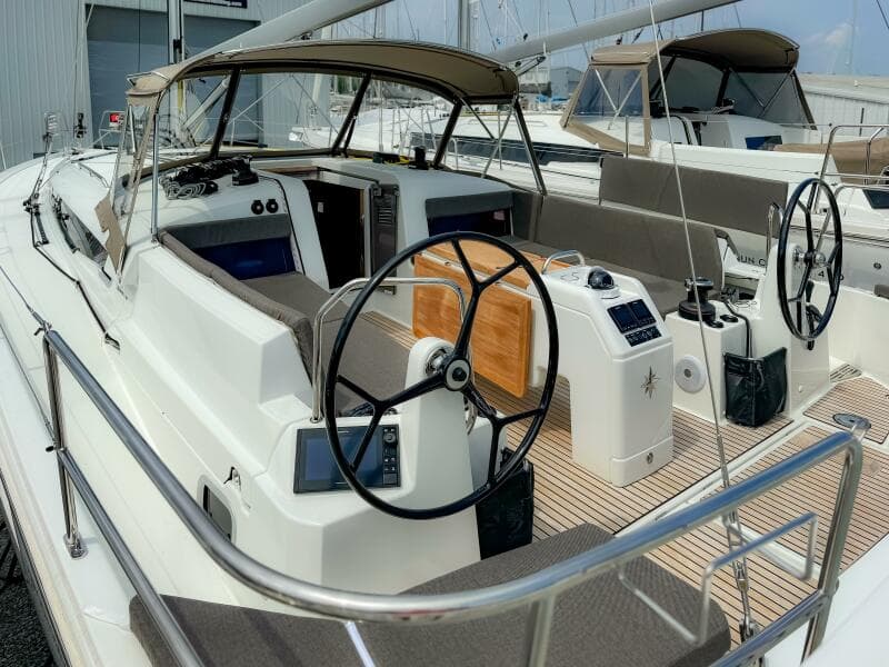 2023 Jeanneau Sun Odyssey 440 #442