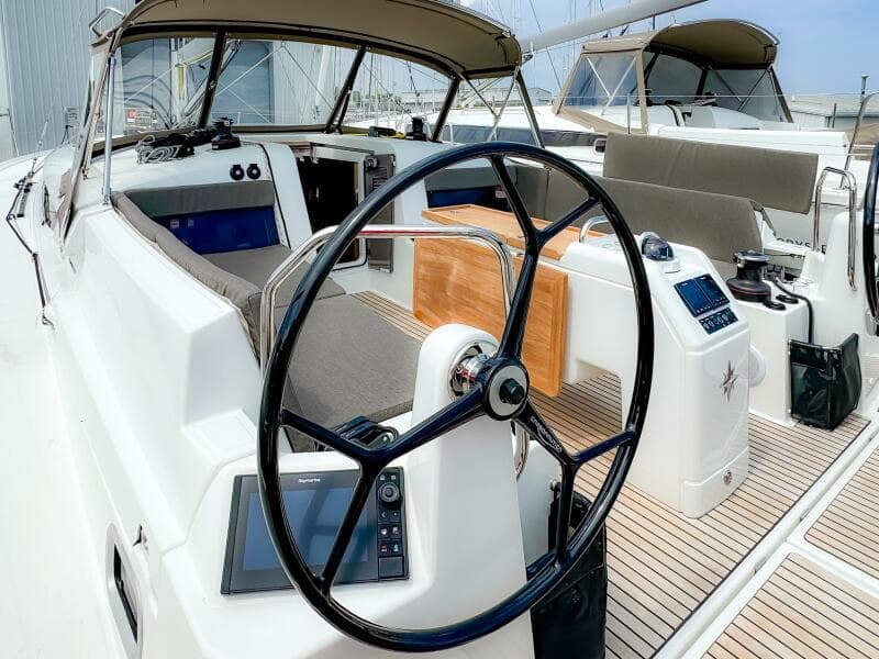 2023 Jeanneau Sun Odyssey 440 #442