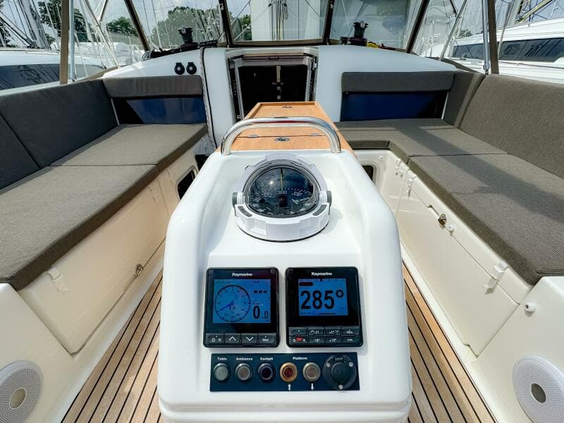 2023 Jeanneau Sun Odyssey 440 #442