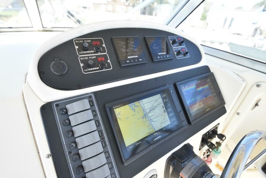 2003 World Cat 270 EC - Photo 8