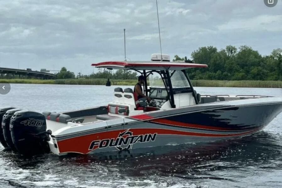2022 Fountain 38 SC