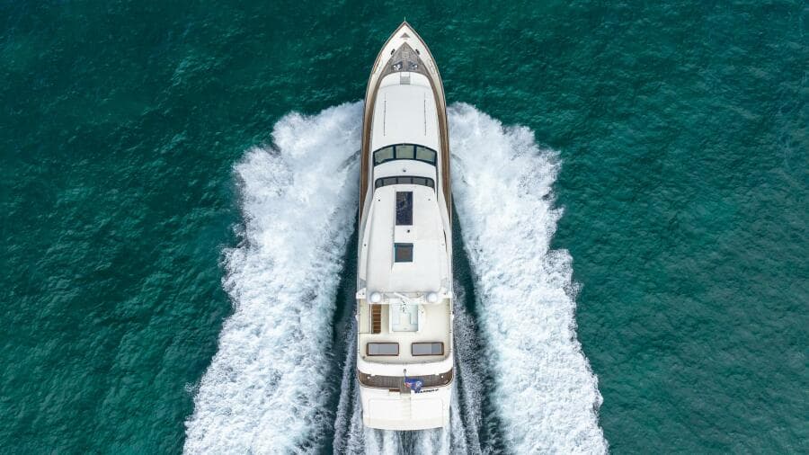 2000 Azimut 