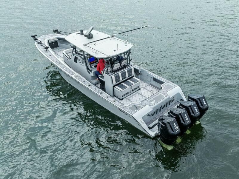 2020 Front Runner 39 CC