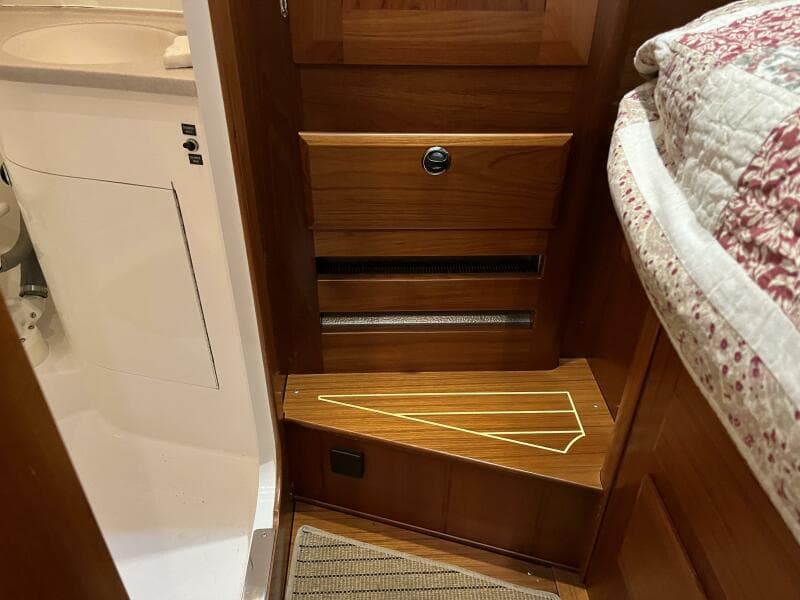 2003 Fantasi 44 Pilot House