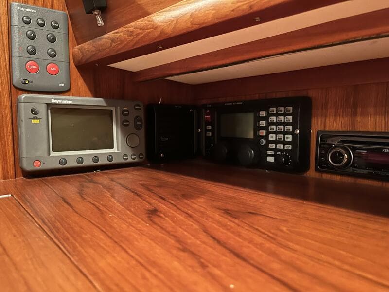 2003 Fantasi 44 Pilot House