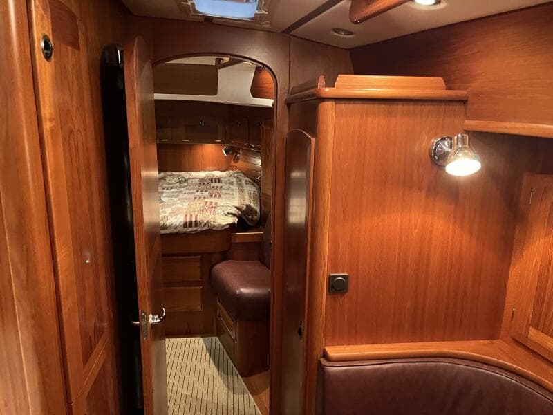 2003 Fantasi 44 Pilot House