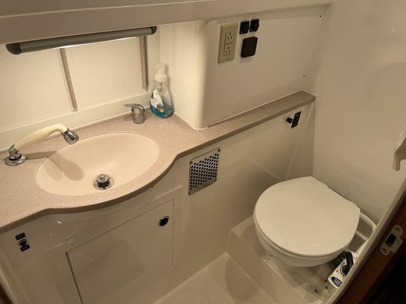 2003 Fantasi 44 Pilot House