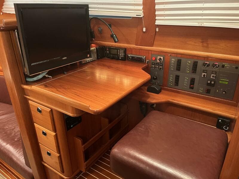 2003 Fantasi 44 Pilot House
