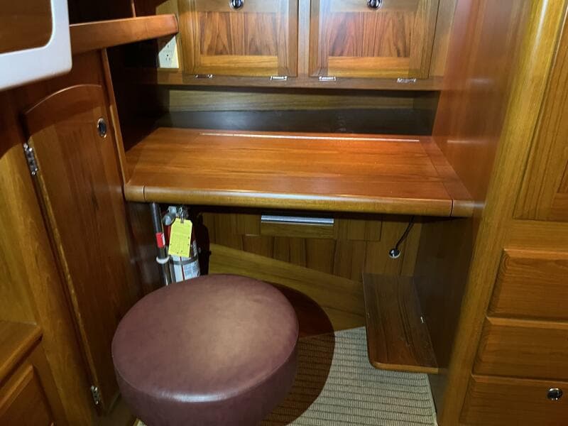 2003 Fantasi 44 Pilot House