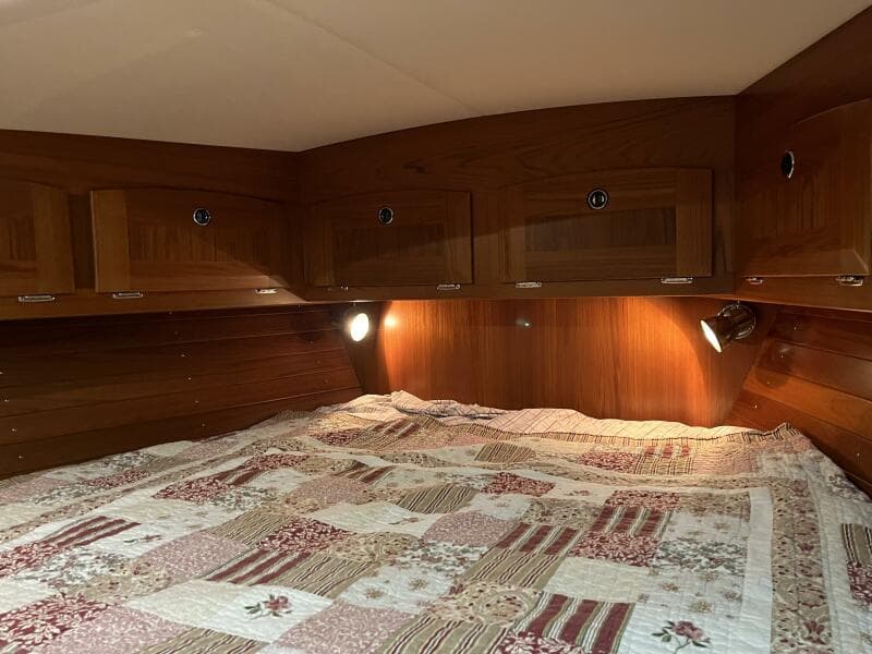 2003 Fantasi 44 Pilot House