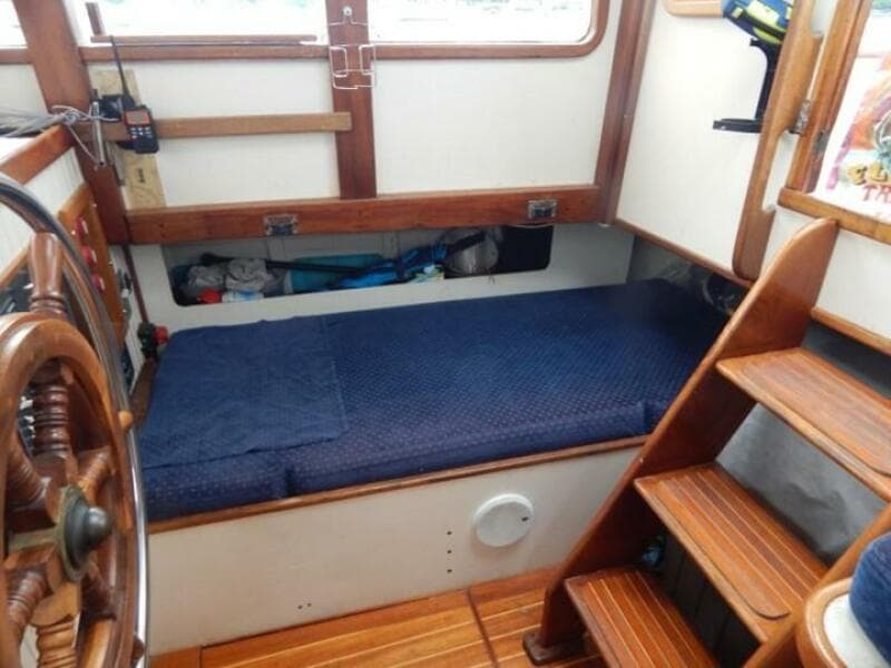 Single Berth