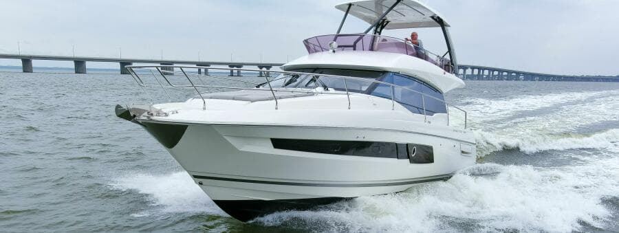 2023 Prestige 460 Flybridge "Pass-N-Bye"