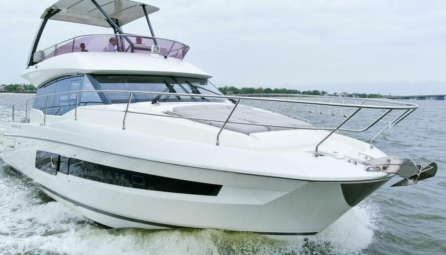 2023 Prestige 460 Flybridge "Pass-N-Bye"