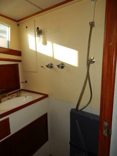 1976 Grand Banks 42 Classic