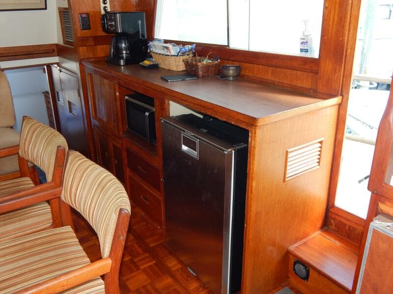 1976 Grand Banks 42 Classic