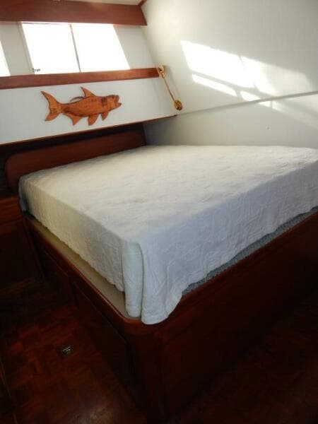 1976 Grand Banks 42 Classic