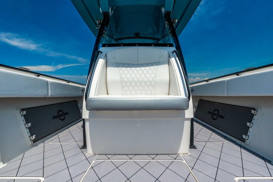 2020 Fountain 38 Center Console