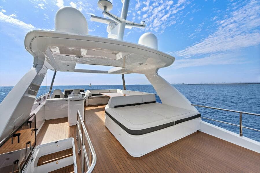 2015 Princess 72 Motoryacht 'LA-Z-BUOY'