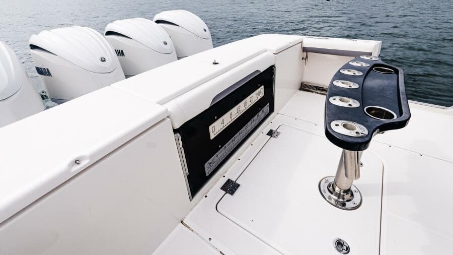 2017 Everglades 435 CC