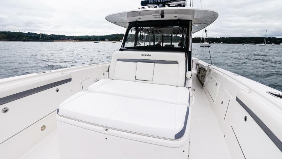 2017 Everglades 435 CC