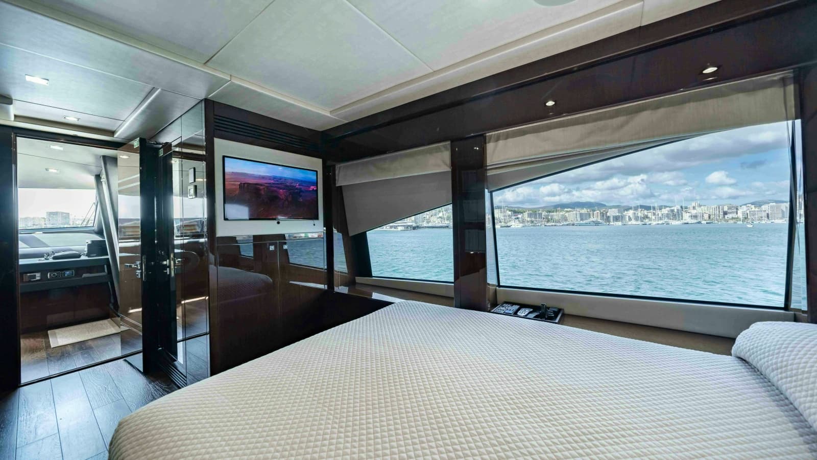 2016 Sunseeker Sunseeker 131 Yacht - Photo 46