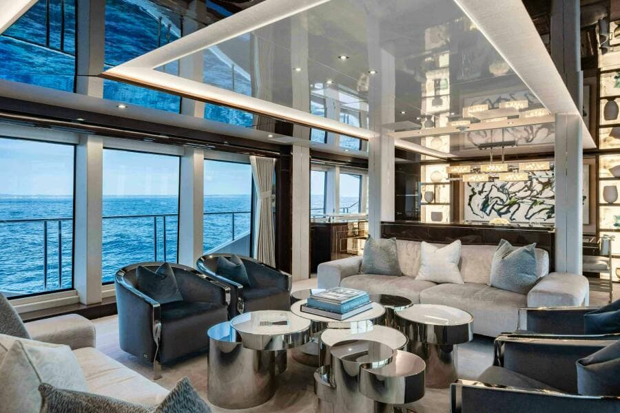 2016 Sunseeker Sunseeker 131 Yacht