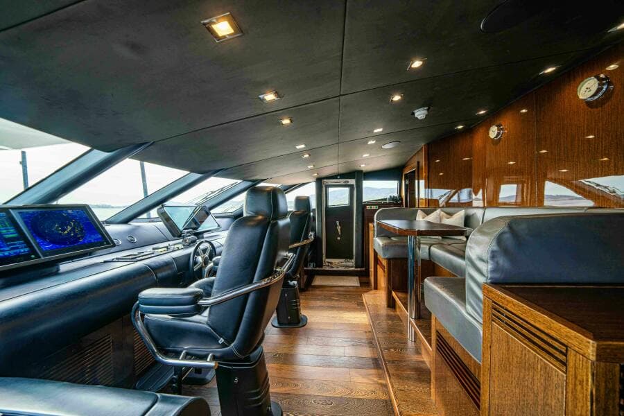 2016 Sunseeker Sunseeker 131 Yacht