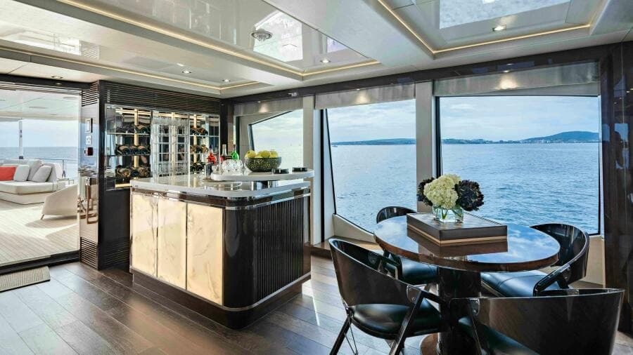 2016 Sunseeker Sunseeker 131 Yacht