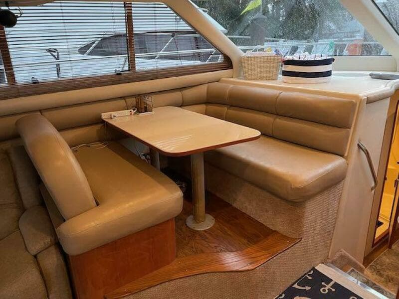 1999 Sea Ray 480 Sedan Bridge