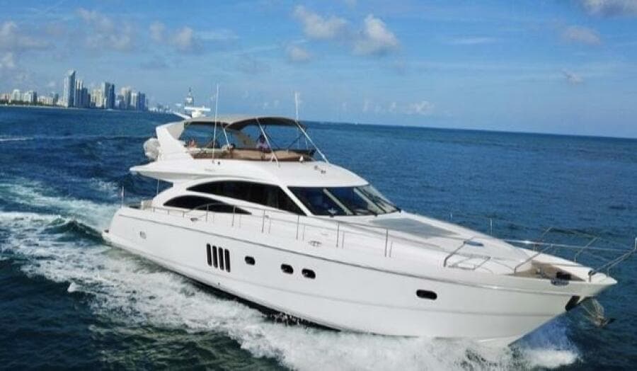2008 Viking Princess 67 Flybridge