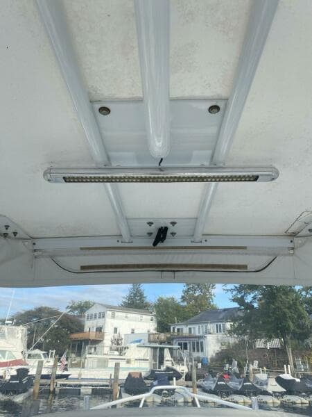 1999 Bayliner 2052 Trophy